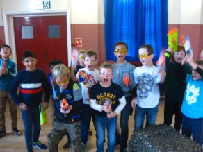 nerf-parties-leeds-at-adel-leeds-nerf-party-adel-nerf-war-yorkshire-kids-party-5